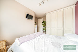 Photo 16- click for photo gallery